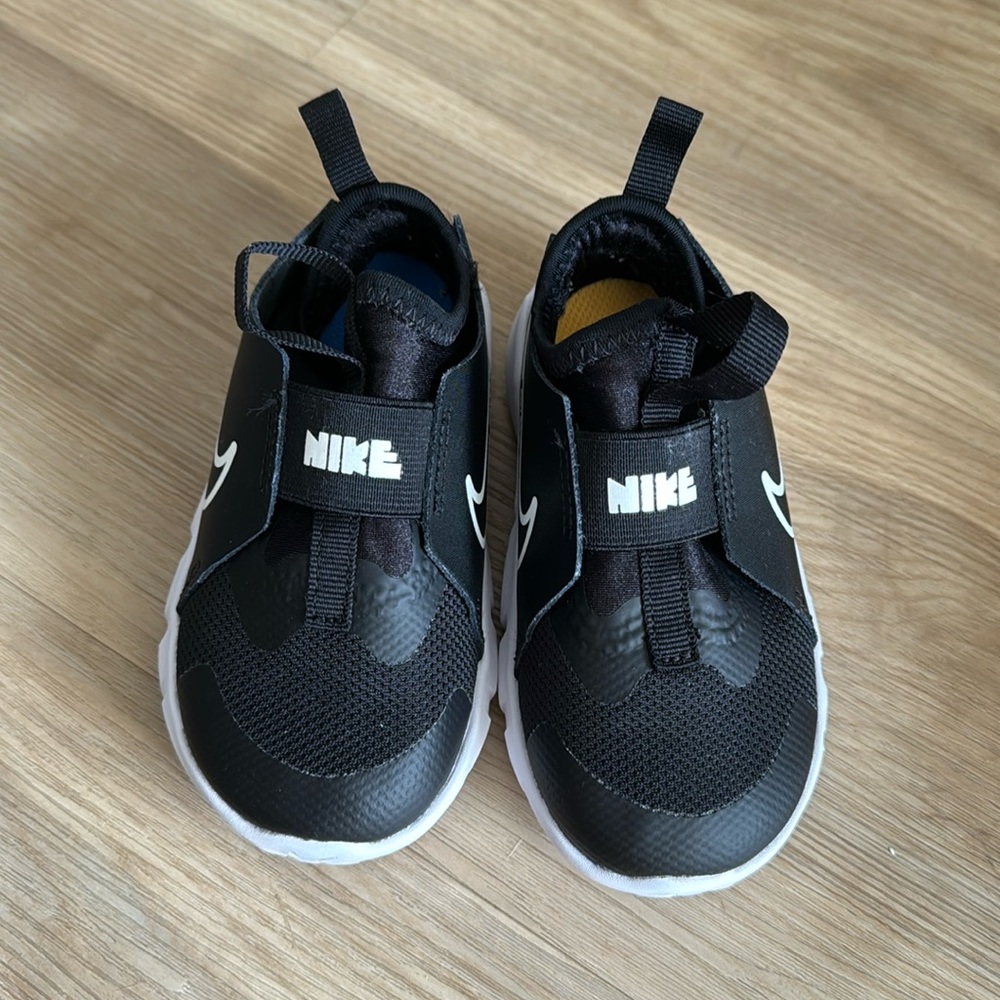 Nike Kids Black and White Sneakers